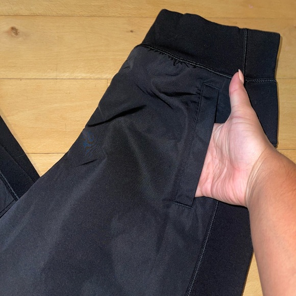 ATHLETA | Black Athleta Sweat Pants - Picture 5 of 10